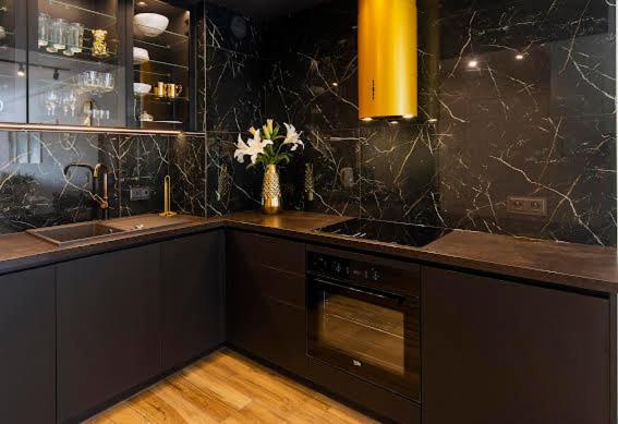 שצ'קלארסקה פוראובה Trevilles Apartamenty - Golden Eye מראה חיצוני תמונה