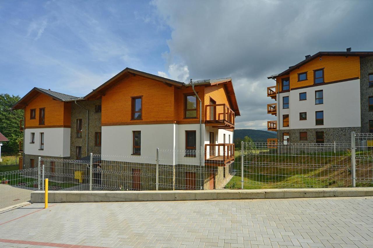 שצ'קלארסקה פוראובה Trevilles Apartamenty - Golden Eye מראה חיצוני תמונה